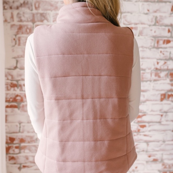 Mauve quilted vest - Picture 2 of 4